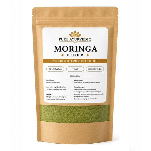 Moringapoeder, een superfood, is een krachtig voedingssupplement boordevol antioxidanten, vitaminen (A, B, C en E) en mineralen (zoals ijzer en calcium). Wordt vaak gebruikt als natuurlijke aanvulling op een gezond voedingspatroon. 